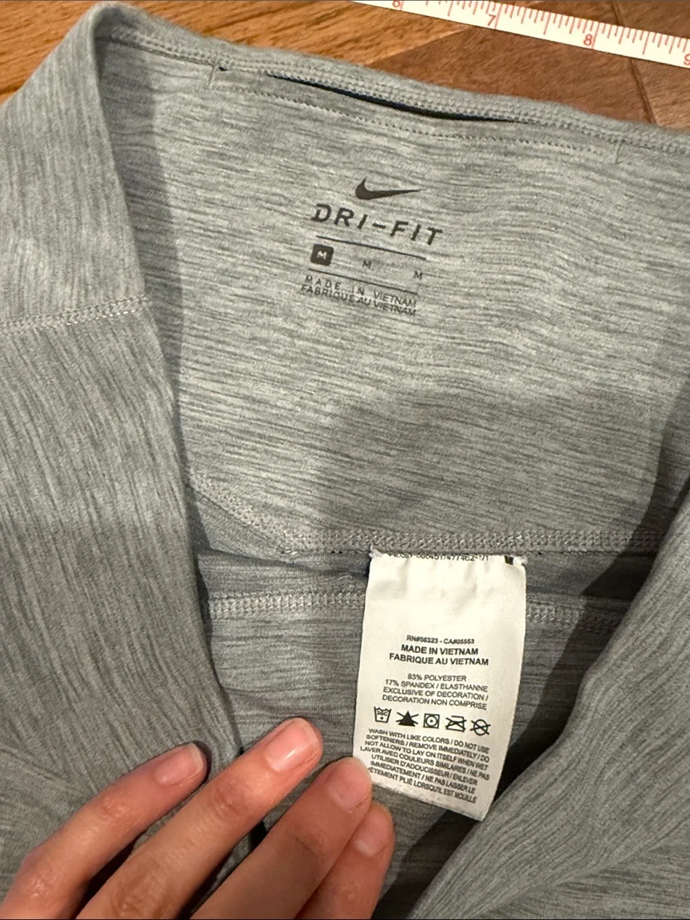 Bundle: 3 pieces Nike activewear best size Medium